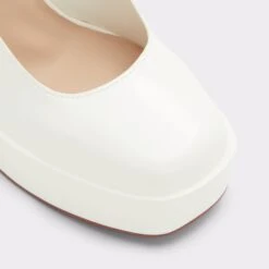 SaleAnjieHeeled Mary Janes - Platform -Trendy Soles Sales Store anjie white 115 002 033 alt4 sq gy 2000x2000