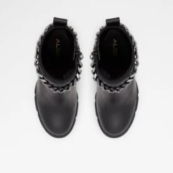 SaleBolderChelsea Boot - Lug Sole -Trendy Soles Sales Store bolder black 001 001 043 alt5 sq nt 1200x1200