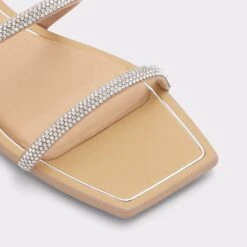 DaciaStrappy Heeled Sandal -Trendy Soles Sales Store dacia beige 260 003 029 alt4 sq gy 2000x2000