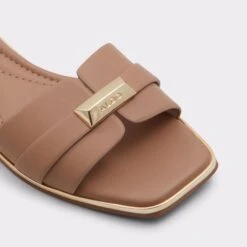 &New NewDarineSlide Sandal -Trendy Soles Sales Store darine pink 660 002 043 alt4 sq gy 2000x2000