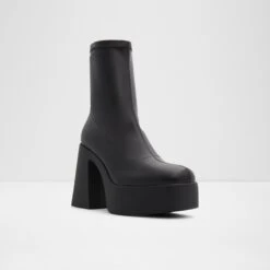 LightweightGrandstepChelsea Boot - Block Heel -Trendy Soles Sales Store grandstep black 001 002 045 alt3 sq nt 1200x1200