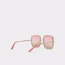 HaudepinSquare Sunglasses -Trendy Soles Sales Store haudepin pink 690 alt2 sq gy 2000x2000
