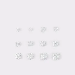 Final Sale - The Item Cannot Be ReturnedLaporteaStud Earrings