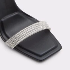 Final Sale - The Item Cannot Be ReturnedOnardonitaHeeled Sandal - Cup Sole -Trendy Soles Sales Store onardonita black 009 002 029 alt4 sq gy 2000x2000