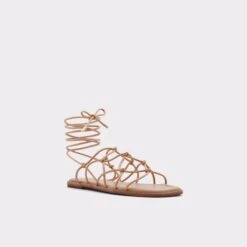 &New NewPikStrappy Flat Sandal -Trendy Soles Sales Store pik beige 270 002 043 alt3 sq gy 2000x2000