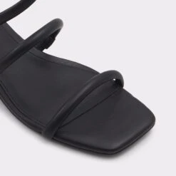 &New NewSpinnaStrappy Flat Sandal -Trendy Soles Sales Store spinna black 001 002 043 alt4 sq gy 2000x2000