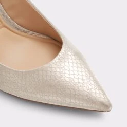 &New NewStessymidPump - Stiletto Heel -Trendy Soles Sales Store stessymid pink 690 002 051 alt4 sq gy 2000x2000