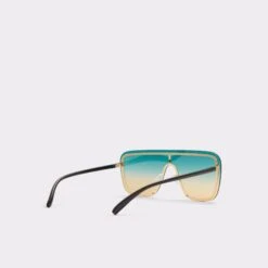 &New NewUlliShield Sunglasses -Trendy Soles Sales Store ulli green 340 alt2 sq gy 2000x2000