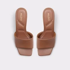 VidishHeeled Mule -Trendy Soles Sales Store vidish brown 240 001 043 alt5 sq gy 2000x2000